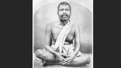 রাত পোহালেই কল্পতরু, বছরের প্রথম দিন ভক্তদের ভিড় মন্দিরে মন্দিরে