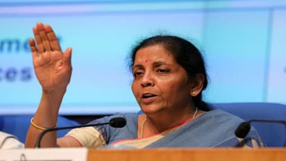 ঝিমিয়ে পড়া অর্থনীতিকে চাঙ্গা করতে কেন্দ্রের পদক্ষেপ, পরিকাঠামো খাতে ১০২ লক্ষ কোটি বিনিয়োগ ঘোষণা