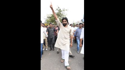 తెలంగాణ మున్సిపోల్స్: బిజెపికి పవన్ కల్యాణ్ కరివేపాకు