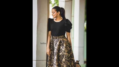 செவத்த ஸ்ரேயாவுக்கு பதில் கறுப்பு ப்ரியாமணி: