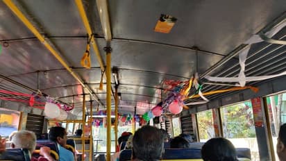 പുതുവത്സരവും ആഘോഷിച്ച് 'സെക്രട്ടറിയേറ്റ് ബസ്'