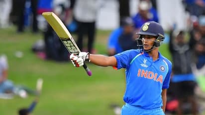 వయసు తక్కువగా చెప్పాడని... ఇండియన్ క్రికెటర్ పై ఏడాది నిషేధం