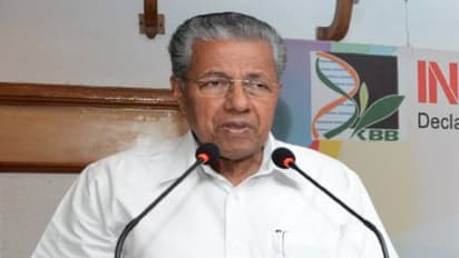 നിരീക്ഷണത്തിൽ ഉള്ളവർക്ക് ഓൺലൈൻ കൗൺസിലിംഗ്; ഹെല്പ് ഡെസ്ക്ക് രൂപീകരിക്കുമെന്ന് മുഖ്യമന്ത്രി