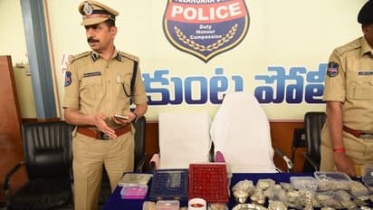 జమ్మికుంటలో భారీచోరీ... నిందితుల యాక్షన్ కు పోలీసుల కౌంటర్ రియాక్షన్