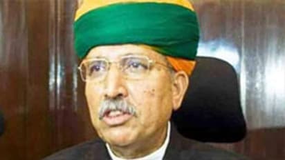 বাঁচাতে পারল না 'ভাবিজি পাঁপড়', নরেন্দ্র মোদীর মন্ত্রিসভার আরও এক সদস্য করোনা আক্রান্ত