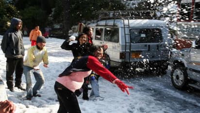 আকাশ পরিষ্কার হলেও জাঁকিয়ে শীত নয় দক্ষিণে, দার্জিলিং-এ বরফ পড়ার সম্ভাবনা