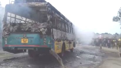 সরকারি বাসের ধাক্কায় ছাত্রীর মৃত্যু, উত্তাল জলপাইগুড়ি