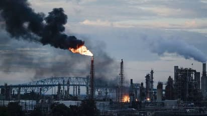 मध्यपूर्व में अमेरिका हवाई हमलों से आपकी जेब पर पड़ेगा असर; जानिए कैसे ?