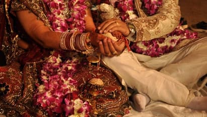 ഇതാണ് വിവാഹം കഴിക്കാന് അനുയോജ്യമായ പ്രായം; പുതിയ പഠനം പറയുന്നത് ഇങ്ങനെ...