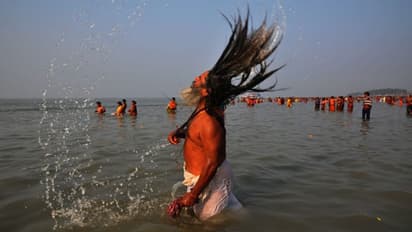 Gangasagar Mela: ড্রোনের সাহায্যে স্নান করতে পারবেন পুণ্যার্থীরা, প্রস্তুতি দেখতে যাচ্ছেন মমতা