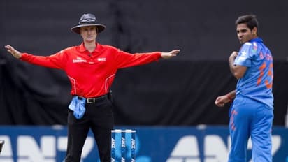 IPL 2022: Should there be DRS challenge for wide-ball calls? Vettori, Tahir, Sangakkara reckon