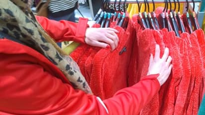 কনকনে ঠান্ডায় কীভাবে শীতের পোশাক যত্নে রাখবেন, জেনে নিন তার টোটকা