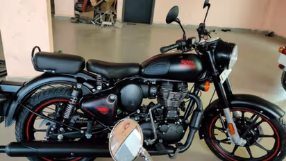 బీఎస్-6 బాటలో కొత్త మోడల్ కార్లు, బైక్‌లు, స్కూటీలు...