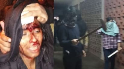 जेएनयू में अराजकता और दहशत, नेताओं ने बनाया राजनैतिक अखाड़ा