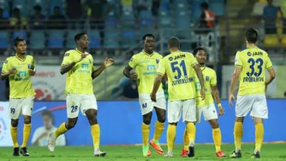 കടം തീര്ക്കലും കലിപ്പടക്കലും അടുത്ത തവണ; സീസണിലെ അവസാന ഹോം മത്സരത്തിന് ബ്ലാസ്റ്റേഴ്സ് ഇറങ്ങുന്നു