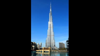 నేడు దుబాయ్ లోని బూర్జ్ ఖలీఫాపై బతుకమ్మ ప్రదర్శన.. ప్రపంచంలోనే అతిపెద్ద స్క్రీన్ ఇదే...