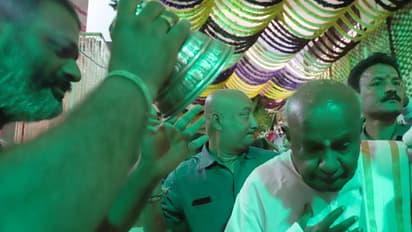 Photo : ಯಾವ ದೇಗುಲಗಳಲ್ಲಿ ಹೇಗಿತ್ತು ವೈಕುಂಠ ಏಕಾದಶಿ ಸಂಭ್ರಮ, ನೀವು ಕಣ್ತುಂಬಿಕೊಳ್ಳಿ