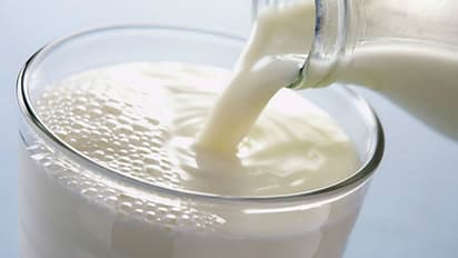 സ്ത്രീകളിലെ വന്ധ്യതയെ പ്രതിരോധിക്കാൻ ഭക്ഷണത്തില്‍ ശ്രദ്ധിക്കേണ്ടത്...