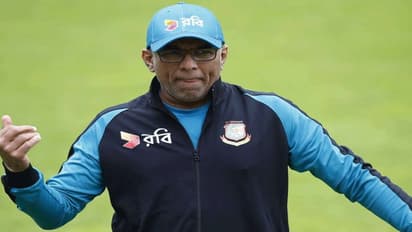 పదవి నుంచి పీకేస్తారా..? రూ.36కోట్లు ఇవ్వండి