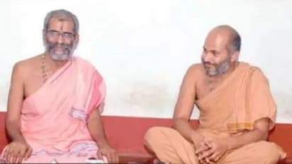 ಅದಮಾರು ಕಿರಿಯ ಶ್ರೀ ಈಶಪ್ರಿಯರಿಂದ ಸರ್ವಜ್ಞ ಪೀಠಾರೋಹಣ