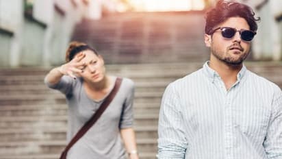 இப்படிப்பட்ட நபர்களை உங்கள் வாழ்க்கையில் இருந்து ஒதுக்கிவிடுவது நல்லது..!!