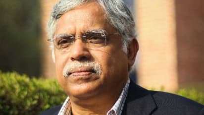 জেএনইউ হামলার প্রভাব অর্থনীতিতেও, বৈঠকের আগেই পদত্য়াগ মোদী-নিযুক্ত অধ্যাপকের