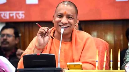 വിജ്ഞാപനത്തിന് മുന്പ് സര്വേ തുടങ്ങി; യോഗി സര്ക്കാരിന്റെ പൗരത്വ സര്വേക്കെതിരെ രൂക്ഷ വിമര്ശനം