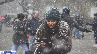 ದುಃಖದಿಂದ ನಿಮ್ಮನ್ನು ಮೇಲೆತ್ತುವ ಎರಡು ಕತೆಗಳು