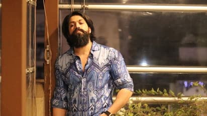 ರಾಕಿಭಾಯ್ ಬರ್ತಡೇಗೆ ಅಭಿಮಾನಿಗಳಿಂದ ಸಮಾಜ ಸೇವೆ; ಫೋಟೋಗಳೇ ಎಲ್ಲಾ ಹೇಳ್ತವೆ!