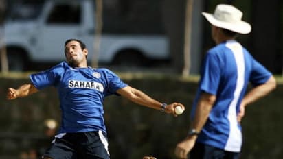 இர்ஃபான் பதானை புகழ்ந்து தள்ளிய சர்ச்சை பயிற்சியாளர்