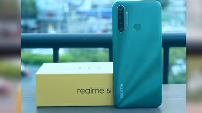 অবিশ্বাস্য ফিচার-সহ লঞ্চ হল রিয়েলমি-এর এই স্মার্টফোন, দেখে নিন বিস্তারিত