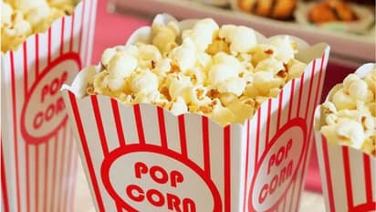 പല്ലിനിടയില്‍ പോപ്‌കോണ്‍ കുടുങ്ങി; ജീവന്‍ പോകുമെന്ന അവസ്ഥയായി...