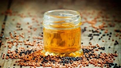सरसों के तेल से दूर होती हैं ये 5 परेशानियां, जानें कैसे करें इस्तेमाल
