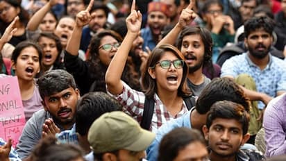 വിദ്യാര്‍ത്ഥി പ്രക്ഷോഭങ്ങള്‍ ഇന്നോ ഇന്നലെയോ തുടങ്ങിയതല്ല ഇന്ത്യയില്‍, അധികാരികളെ വിറപ്പിച്ച ചരിത്രമുണ്ട് വിദ്യാര്‍ത്ഥി പ്രസ്ഥാനങ്ങള്‍ക്ക്