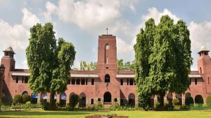 St Stephen's College will have to follow government rules for admission, says DU