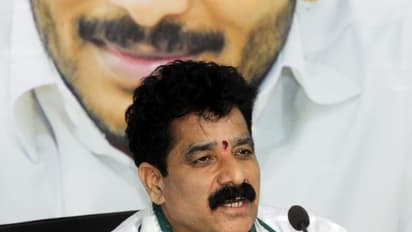 ఆ ఐదుగురు టిడిపి ఎమ్మెల్యేలు వైసిపి పక్షమే...: ఎమ్మెల్యే ధర్మశ్రీ వ్యాఖ్యలు