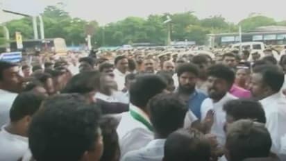 ஆவேசப்பட்ட கே.எஸ்.அழகிரி... காங்கிரஸ் நிர்வாகியை வெளுத்தெடுத்த வீடியோ..!