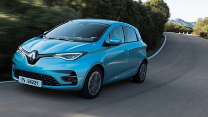 ക്യാമറയില് കുടുങ്ങി റെനോയുടെ ഇത്തിരിക്കുഞ്ഞന്