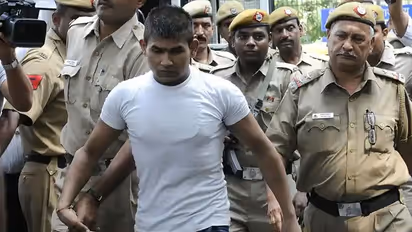 നിര്ഭയകേസില് വധശിക്ഷ ഒഴിവാക്കണം; വിനയ് ശര്മ്മ തിരുത്തല് ഹര്ജി നല്കി