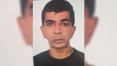 ঝুলছে ২৭টি মামলা, মেয়ের সূত্র ধরেই গ্রেফতার ২০ বছর ধরে পলাতক গ্যাঙস্টার