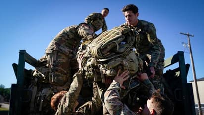 ஆப்கனில் இருந்து வெளியேறிய அமெரிக்கா..!! உள்ளே நுழைய திட்டம் போட்ட சீனா...!!