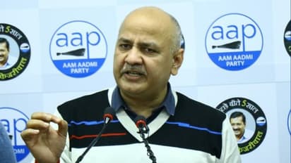 സീറ്റിനായി മനീഷ് സിസോദിയ 10 കോടി കൈക്കൂലി ചോദിച്ചു; വെളിപ്പെടുത്തലുമായി മുന് ആപ് നേതാവ്