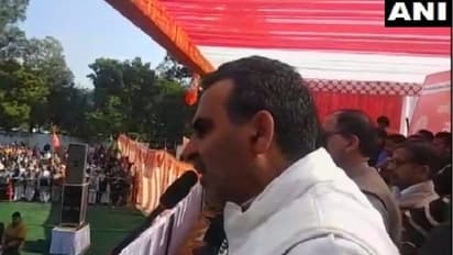 भाजपा के इस मंत्री का दावा, NPR नहीं भरने पर चुनाव नहीं लड़ पाएंगे अखिलेश