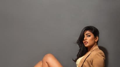 ఈషా రెబ్బ లేటెస్ట్ ఫోటోస్.. కుర్రాళ్ళని ఉడికించే ఫోజులు