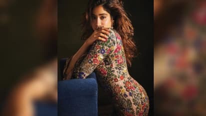 স্টারকিড তকমা ঝেড়ে নয়া অবতারে জাহ্নবী,  রইল হট ফটোশ্যুটের নজরকাড়া ছবি