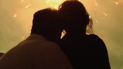 വന്ധ്യംകരണത്തിന് പ്രേരിപ്പിക്കാമോ? പുത്തന് ബൈക്കും ടിവിയും സമ്മാനം ലഭിക്കും