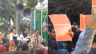 Shashi Tharoor faces Islamic slogans as Muslim students protest his presence at Shaheen Bagh