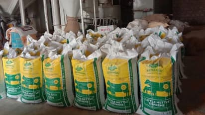 പഴങ്ങളുടെയും പച്ചക്കറികളുടെയും അവശിഷ്ടങ്ങളില് നിന്നും കാലിത്തീറ്റ; ഇത് നിഖിലിന്റെ സ്റ്റാര്ട്ടപ്പ്