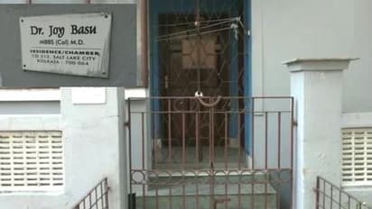 চিকিৎসকের অস্বাভাবিক মৃত্যু সল্টলেকে,দরজা খুলতেই মিলল মরদেহ