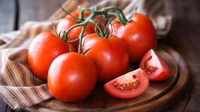 തക്കാളി നീര് ക്യാന്സറിനെ തടയുമോ ?